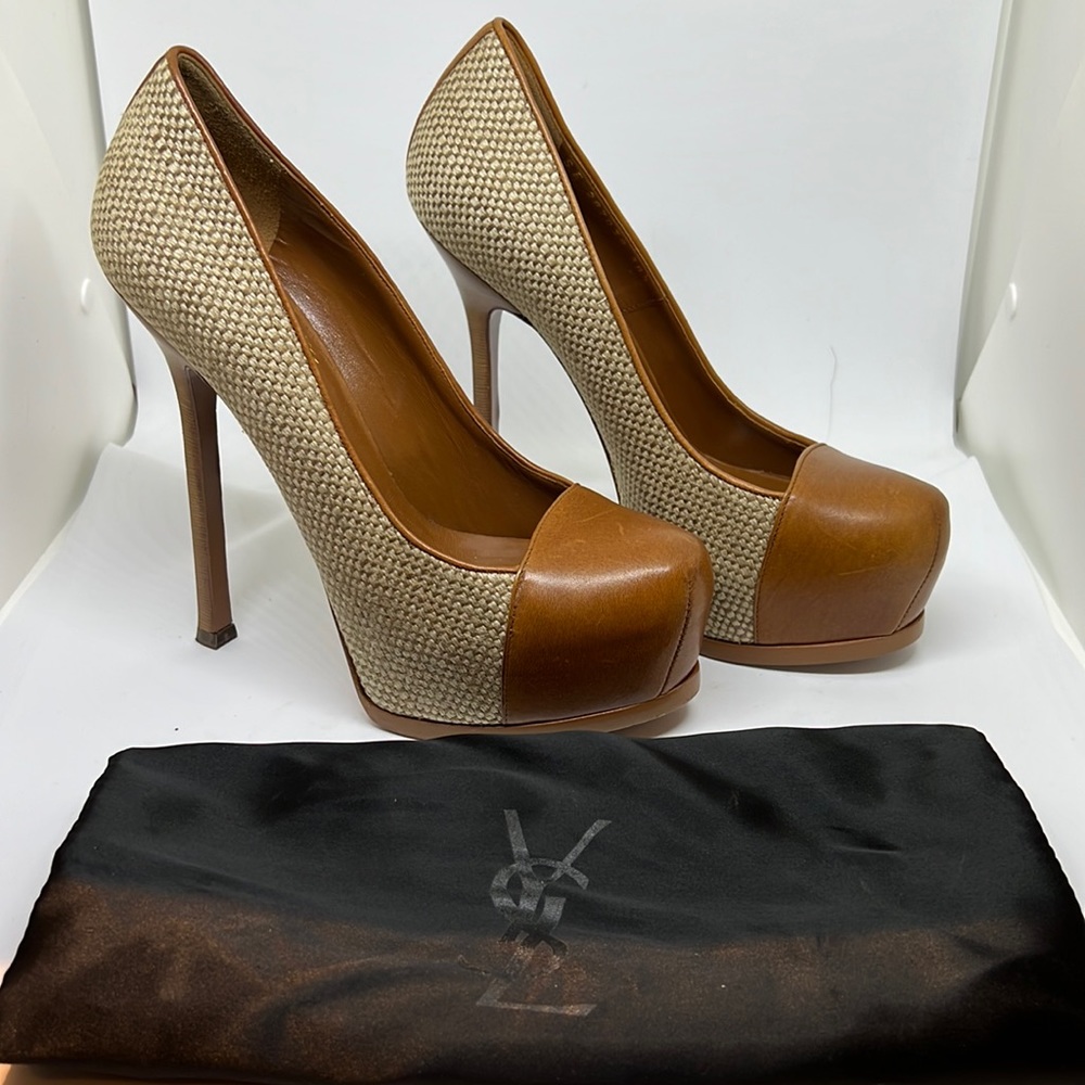 Saint Laurent Tribute pumps